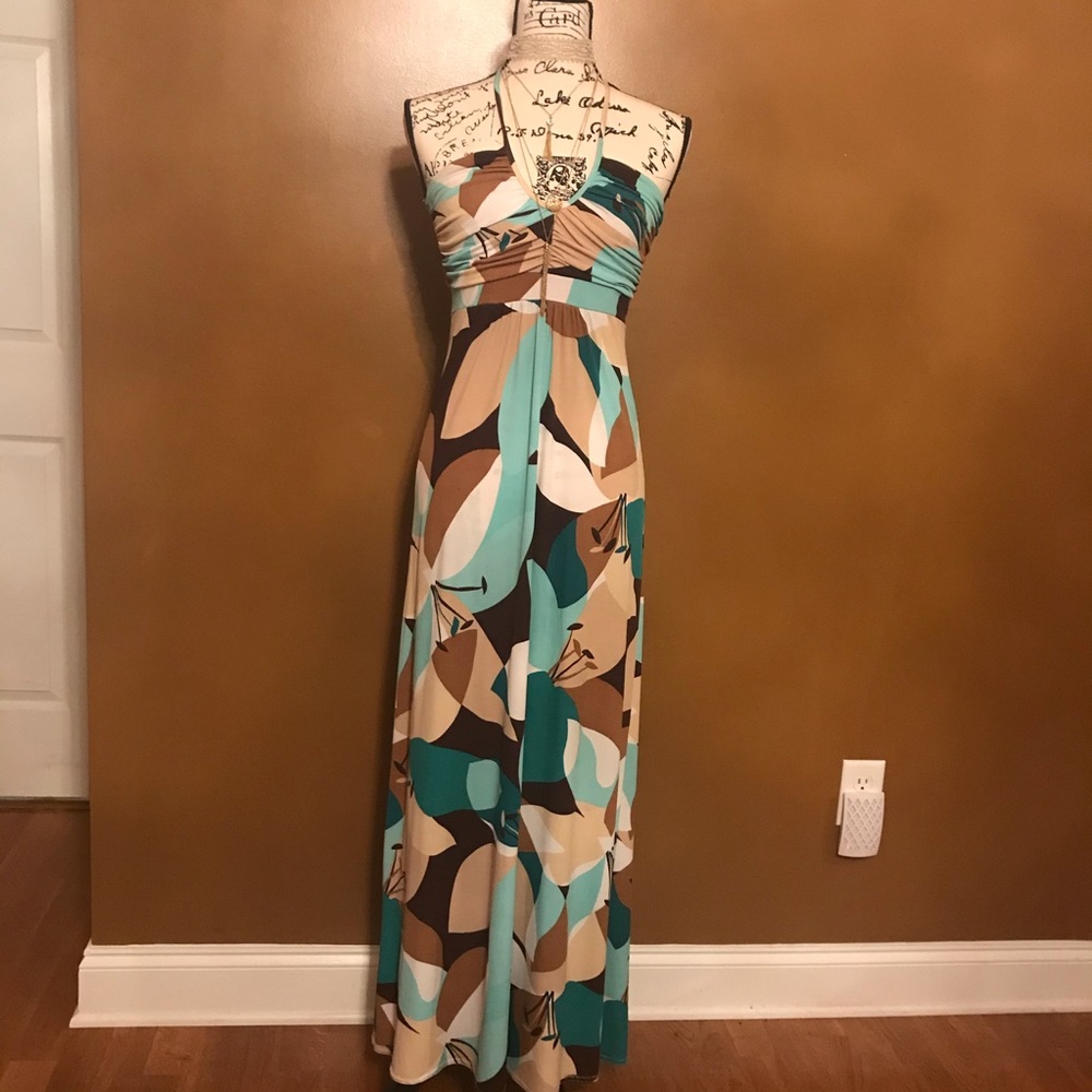 Maxi Dress: Size S